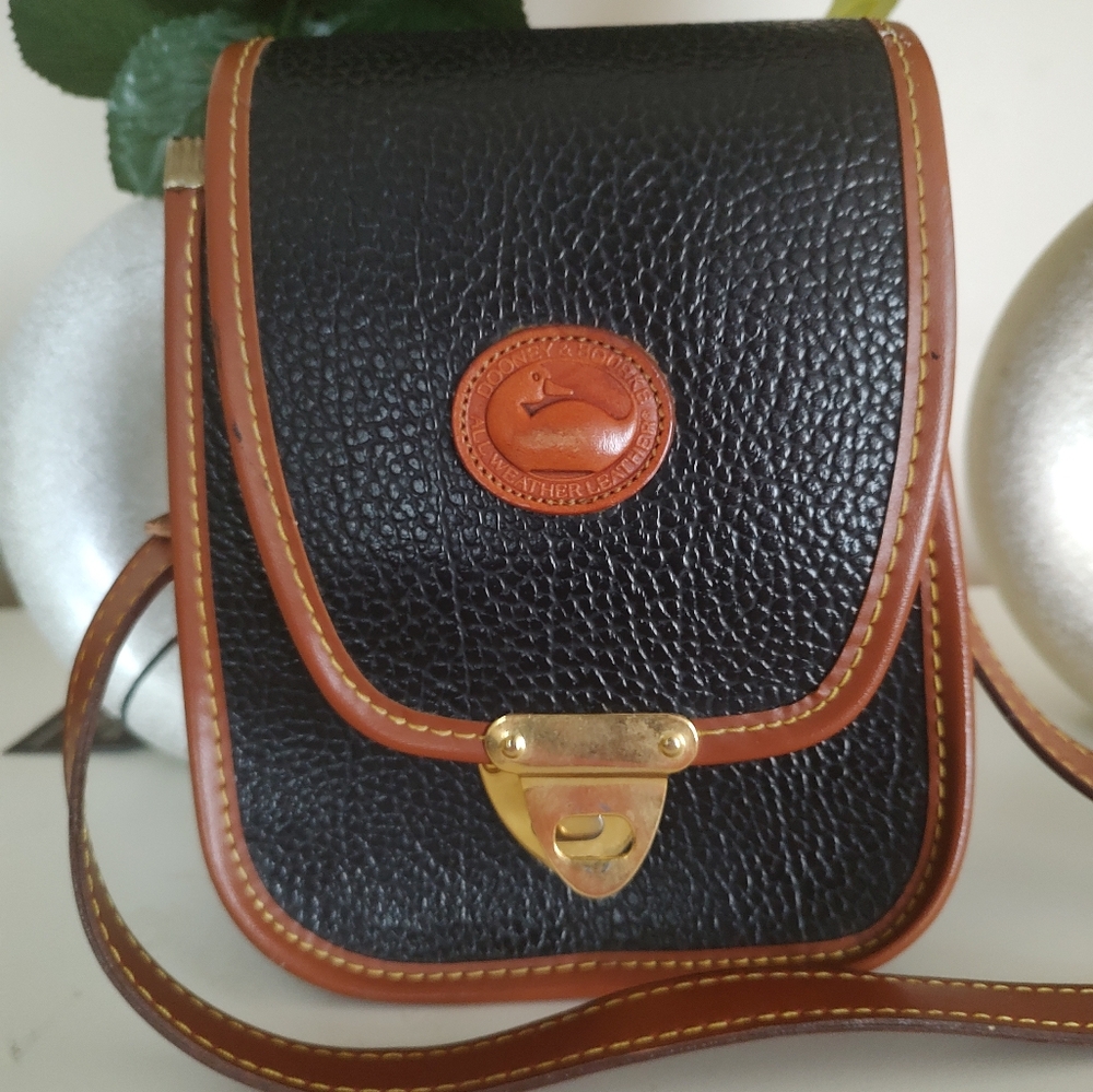 Dooney & Bourke Pebble Grain Crossbody